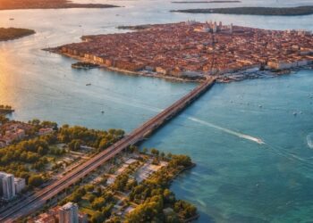 Rioccupare Venezia col rilancio della piccola e media impresa
